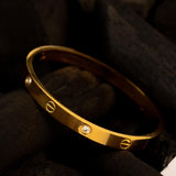 Gold Elegant Bracelet
